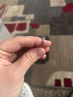 Sterling Silver Crisscross Stackable Ring - Silver